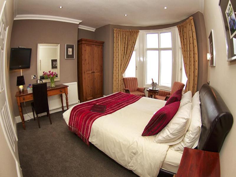 The Helaina 5* Scarborough